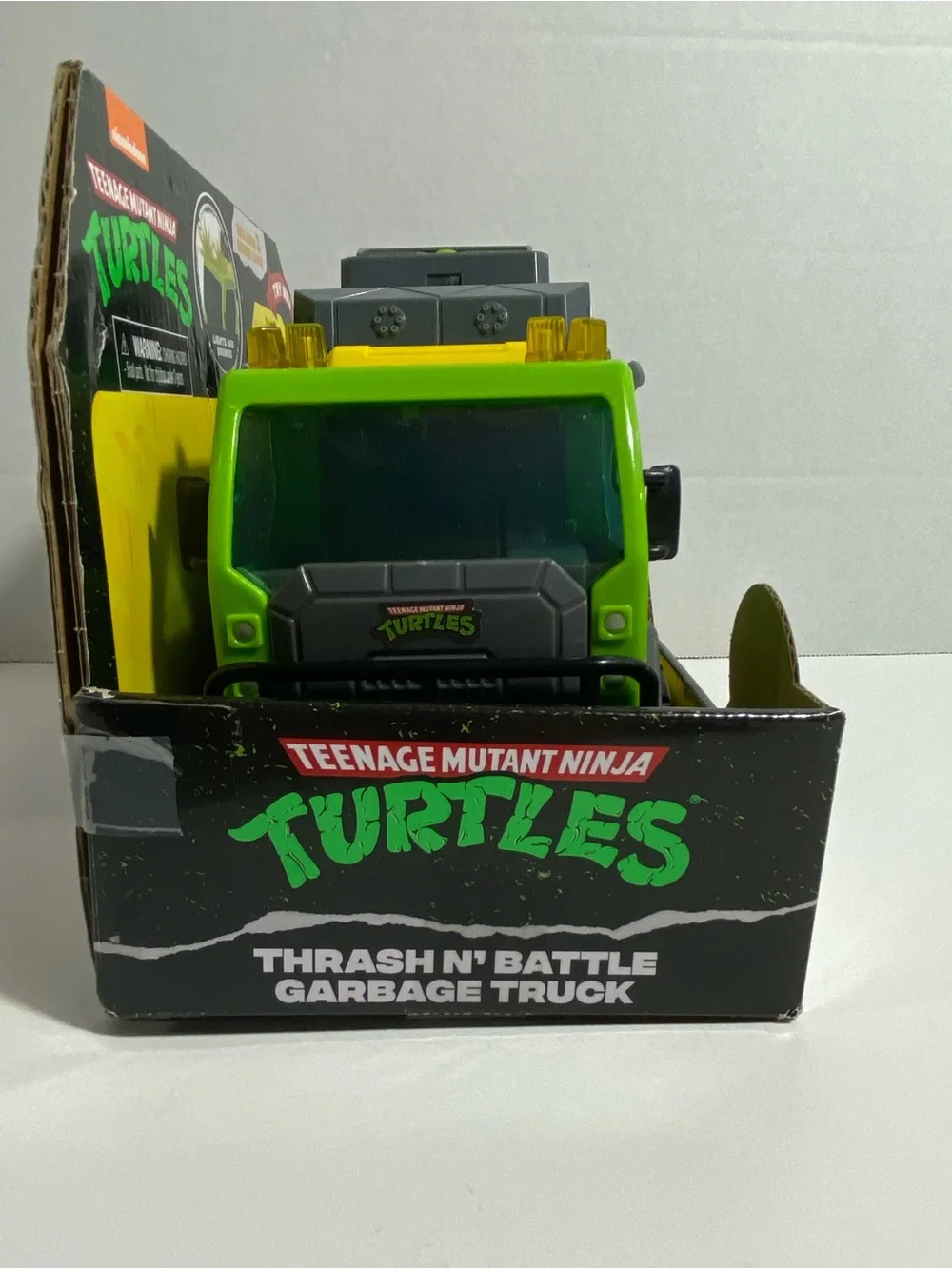 Teenage Mutant Ninja Turtles Thrash N' Battle Garbage Truck